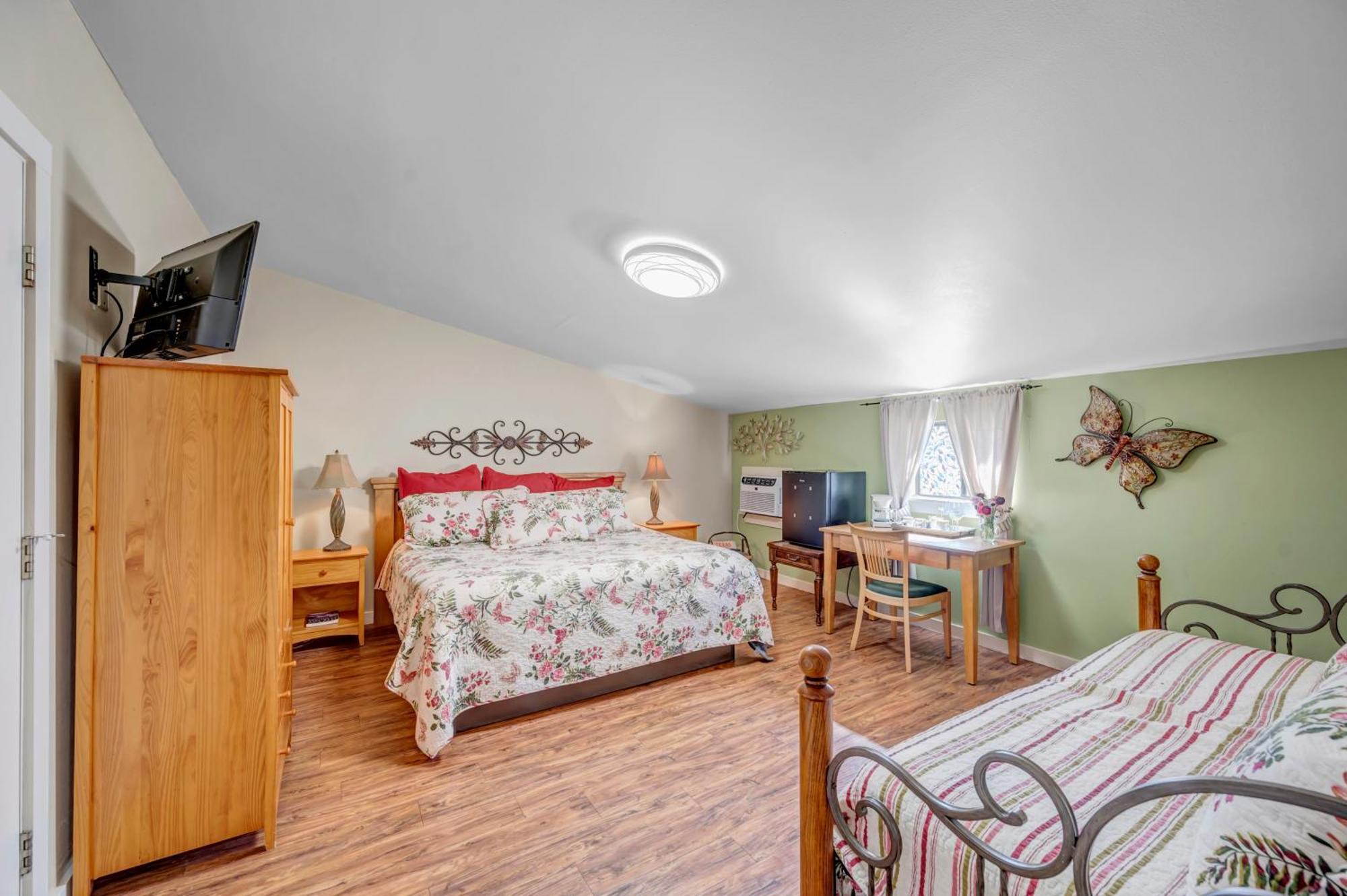 Full Moon Inn Fredericksburg Luaran gambar